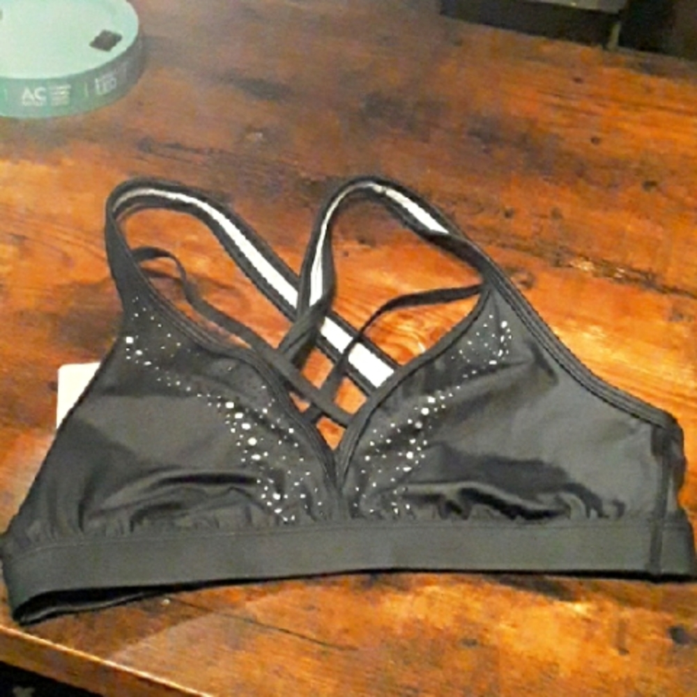 NWOT Small Victoria's Secret Sport Black Bra